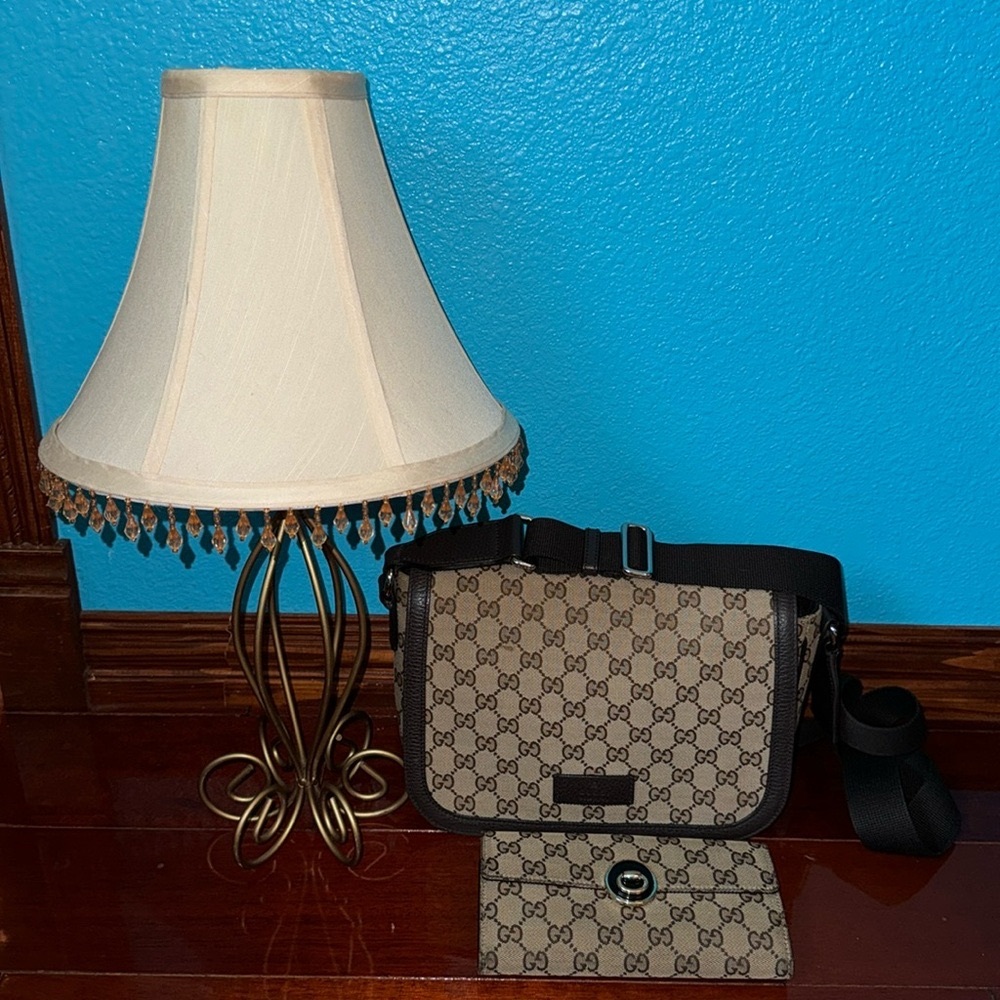 Gucci GG Canvas Monogram Messenger Bag